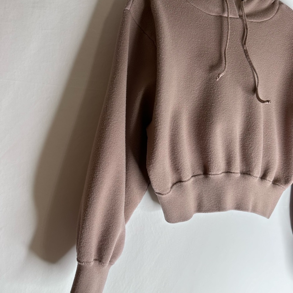 Zara’s cropped Hoodie - Picture 3 of 7